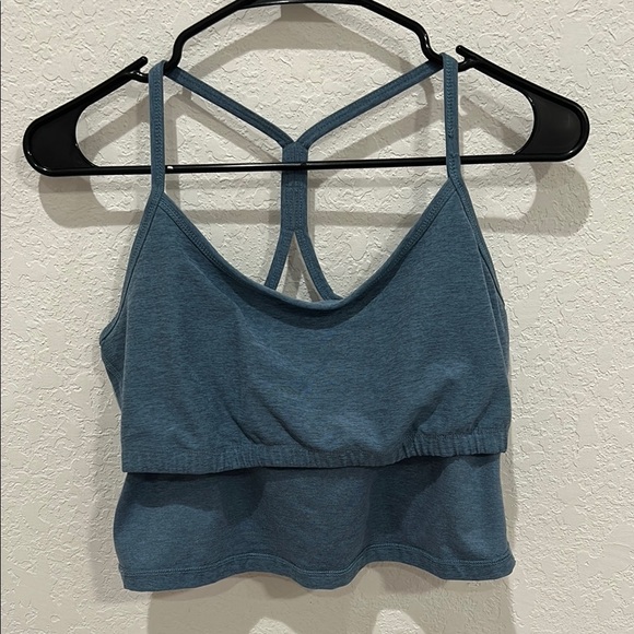 Beyond Yoga Spacedye Slim Racerback Cropped Tank in Washed Denim - Picture 7 of 9